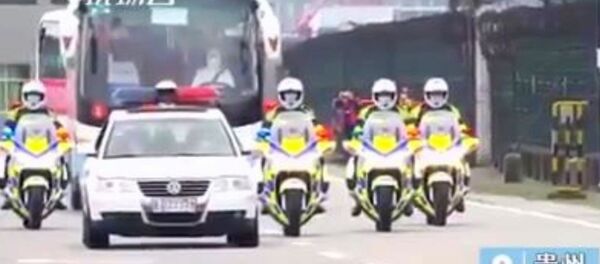 Часть прибывших на помощь врачей покидают город Ухань Часть прибывших на помощь врачей покидают город Ухань - Sputnik Армения