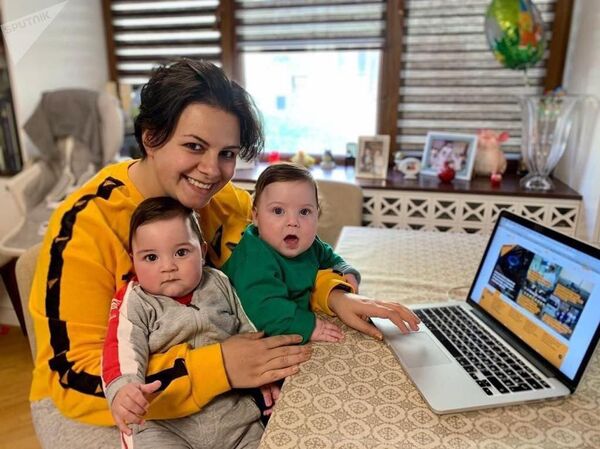 Дом, милый дом: как армянкам пережить изоляцию с бандой детишек и их главарем – мужем - Sputnik Армения