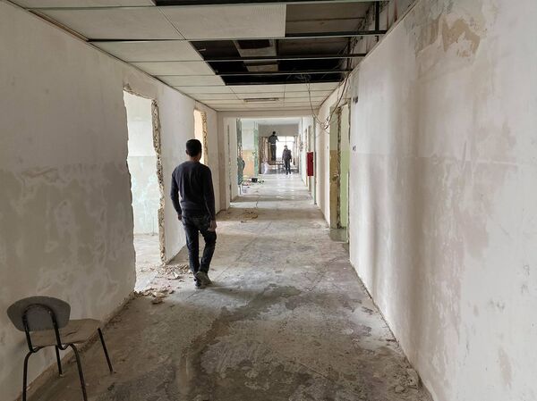 Հիվանդանոցների հնարավորությունների մասին. նախարարը շրջայց է կատարել Հիվանդանոցների հնարավորությունների մասին. նախարարը շրջայց է կատարել - Sputnik Արմենիա