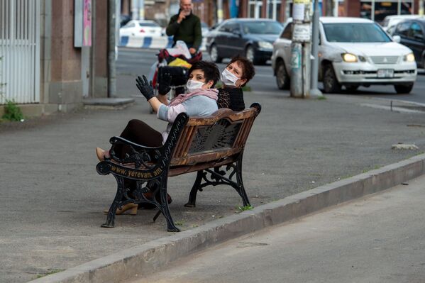 Город во время чрезвычайной ситуации (25 марта 2020). Ереван - Sputnik Армения