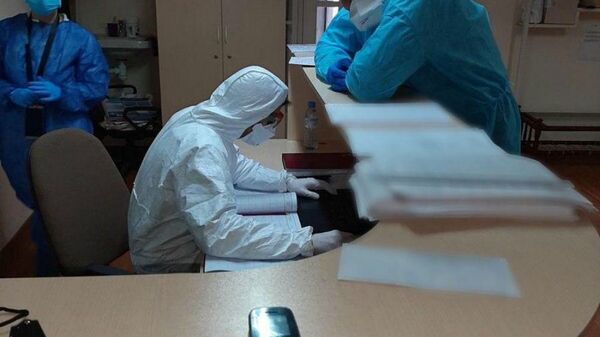 Медицинские работники во время пандемии (25 марта 2020). - Sputnik Армения