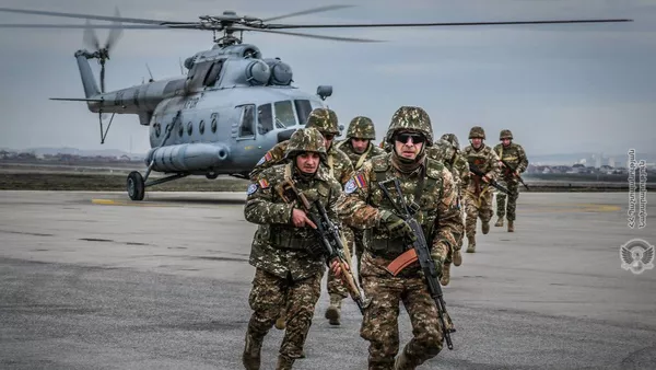 Показательные учения по оперативной организации и службе действий армянских миротворцев, осуществляющие миссию в Косово - Sputnik Армения