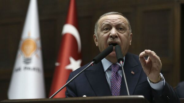Президент Турции Реджеп Тайип Эрдоган в парламенте (26 февраля 2020). Анкара - Sputnik Արմենիա