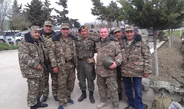 Карабахский апрель 2016: война с дронами, война без пленных Карабахский апрель 2016: война с дронами, война без пленных - Sputnik Армения