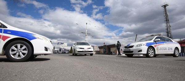 В режиме жесткого ЧП: что происходит в Армении? - Sputnik Армения