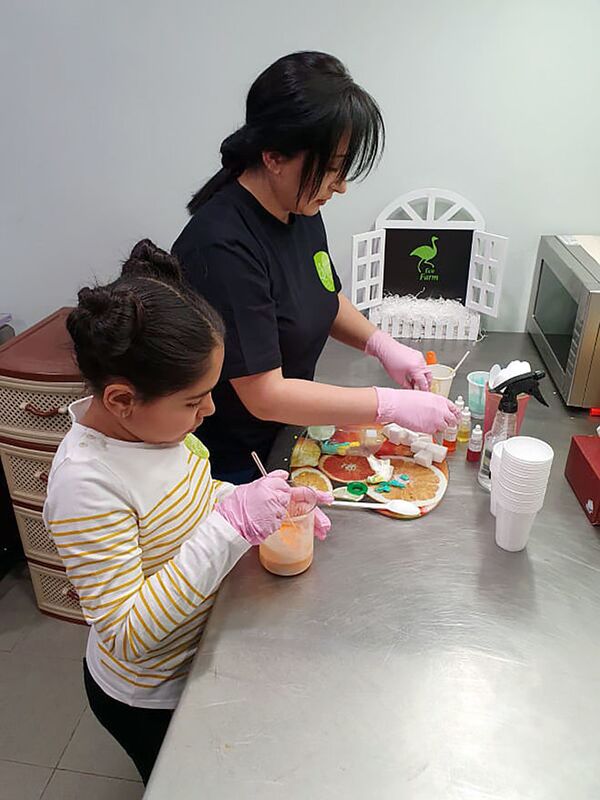 Ինչպես ջայլամները մտան հայերի խոհանոց, սկսեցին «խնամել» մաշկը. մի գործարարի պատմություն Ինչպես ջայլամները մտան հայերի խոհանոց, սկսեցին «խնամել» մաշկը. մի գործարարի պատմություն - Sputnik Արմենիա