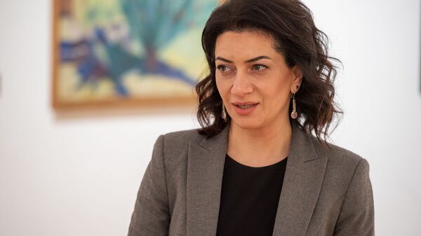 Анна Акопян во время интервью в рамках проекта Леди Sputnik - Sputnik Արմենիա