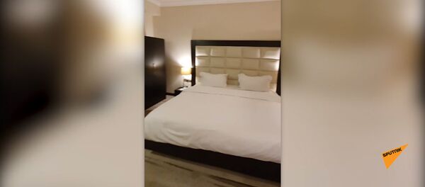 Нарек Ахназарян рассказал о своем пребывании на карантине в Ереване Нарек Ахназарян рассказал о своем пребывании на карантине в Ереване - Sputnik Армения