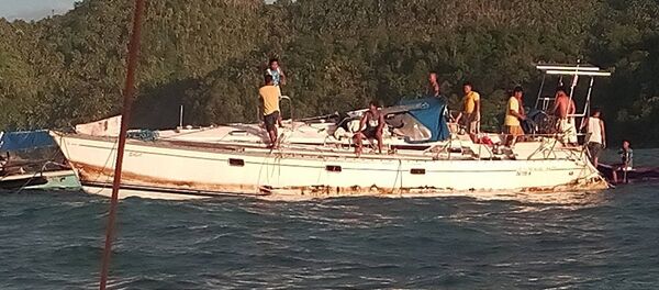 Рыбаки нашли у берегов Филиппин яхту с мумией капитана Рыбаки нашли у берегов Филиппин яхту с мумией капитана - Sputnik Армения