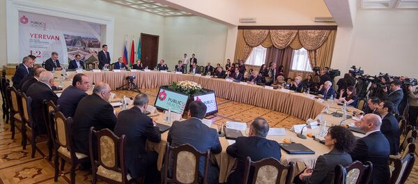 Круглый стол на тему Новые вызовы здравоохранения в Ереване Круглый стол на тему Новые вызовы здравоохранения в Ереване - Sputnik Արմենիա