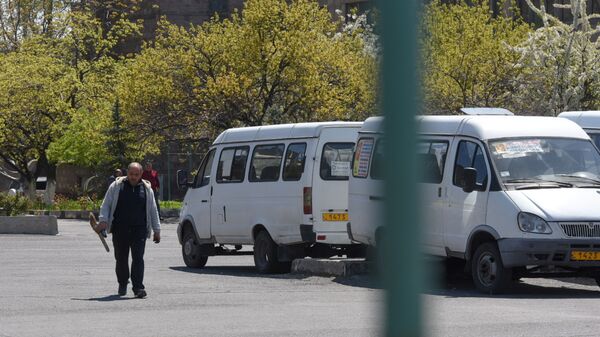 Акция протеста водителей общественного транспорта (14 апреля 2020). Еревaн - Sputnik Արմենիա