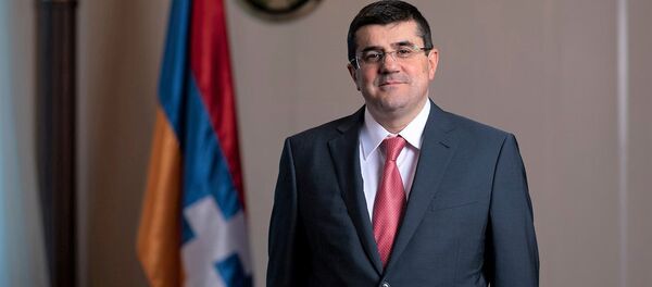 Новоизбранный президент Карабаха Араик Арутюнян Новоизбранный президент Карабаха Араик Арутюнян - Sputnik Արմենիա
