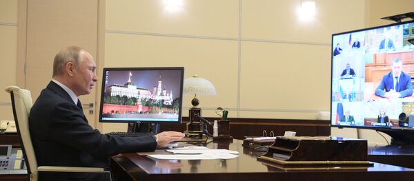 Президент РФ Владимир Путин - Sputnik Армения