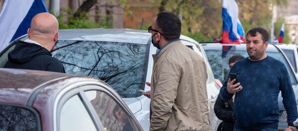 Протест армян, граждан РФ, у российского посольства (16 апреля 2020). Еревaн Протест армян, граждан РФ, у российского посольства (16 апреля 2020). Еревaн - Sputnik Արմենիա