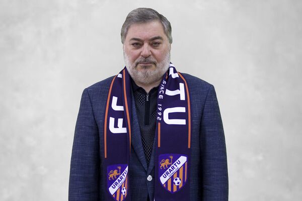 Миллиард рублей и новый стадион: президент Армавира о вкладе Челоянца в развитие клуба Миллиард рублей и новый стадион: президент Армавира о вкладе Челоянца в развитие клуба - Sputnik Армения