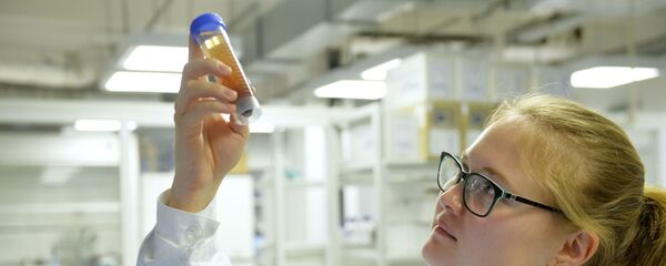 В лаборатории органического синтеза в химико-фармацевтическом центре В лаборатории органического синтеза в химико-фармацевтическом центре - Sputnik Армения