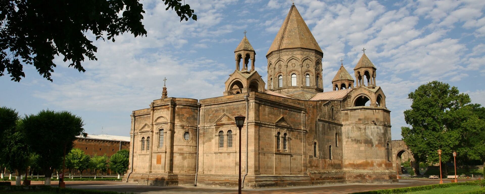 Эчмиадзинский монастырь - Sputnik Արմենիա, 1920, 11.06.2021