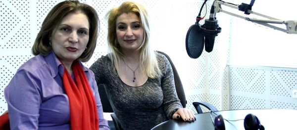 Անահիտ Մարտիրոսյան և Ամալյա Պապյան Անահիտ Մարտիրոսյան և Ամալյա Պապյան - Sputnik Արմենիա