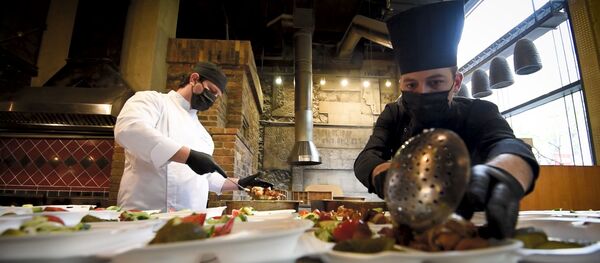 Ի՞նչ են ուտում մեկուսացված քաղաքացիները Հայաստանում Ի՞նչ են ուտում մեկուսացված քաղաքացիները Հայաստանում - Sputnik Արմենիա