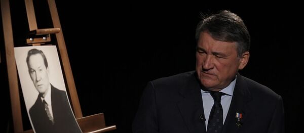 Разведчик и снайпер: Герой России Юрий Воробьев гордится подвигом отца - Sputnik Армения