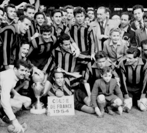 Болельщики любили надежного армянского кипера, именем которого назван стадион во Франции - Sputnik Армения