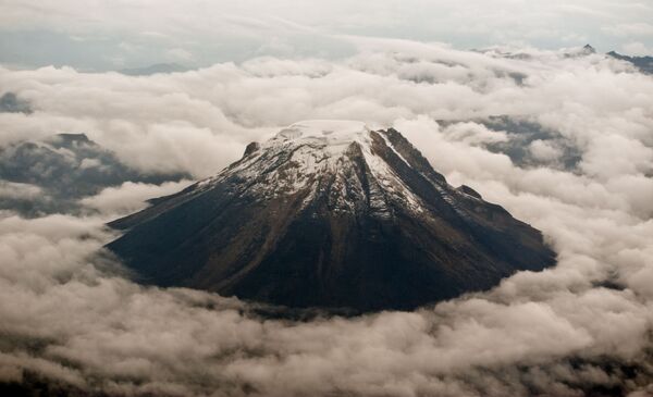 Вулкан Толима в Колумбии  - Sputnik Армения
