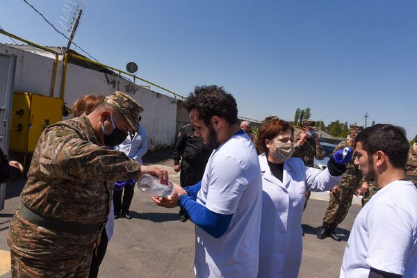 Together we can: в Армении прошел марафон в благодарность военной полиции - Sputnik Армения