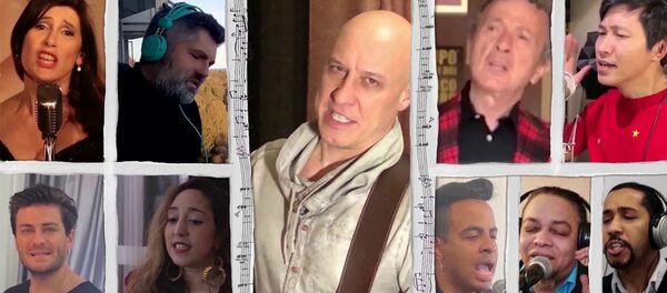 Песня Темная ночь в исполнении Дениса Майданова и участников фестиваля Дорога на Ялту - Sputnik Армения