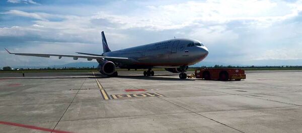 Специальным рейсом из Еревана в Россию вернулись 123 российских гражданина (27 апреля 2020). Еревaн Специальным рейсом из Еревана в Россию вернулись 123 российских гражданина (27 апреля 2020). Еревaн - Sputnik Армения