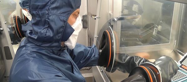 Российские специалисты протестировали на коронавирус военных армянской армии и  базы ЮВО - Sputnik Армения