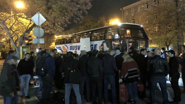 Вывоз россиян на автобусах из Армении через территорию Грузии - Sputnik Արմենիա