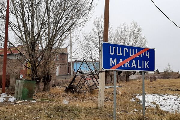 Մարալիկում ու Ձորակապում հատուկ ռեժիմը հանվեց. Գևորգյանը` հետագա գործողությունների մասին Մարալիկում ու Ձորակապում հատուկ ռեժիմը հանվեց. Գևորգյանը` հետագա գործողությունների մասին - Sputnik Արմենիա