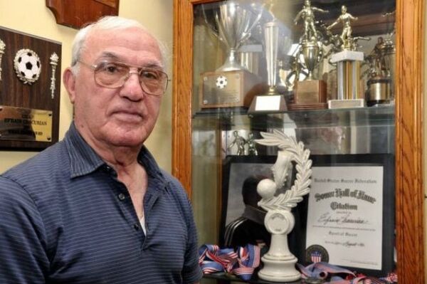 История ''Чико: почему Чакурян не стал первым армянином, выступившим на ЧМ по футболу - Sputnik Армения