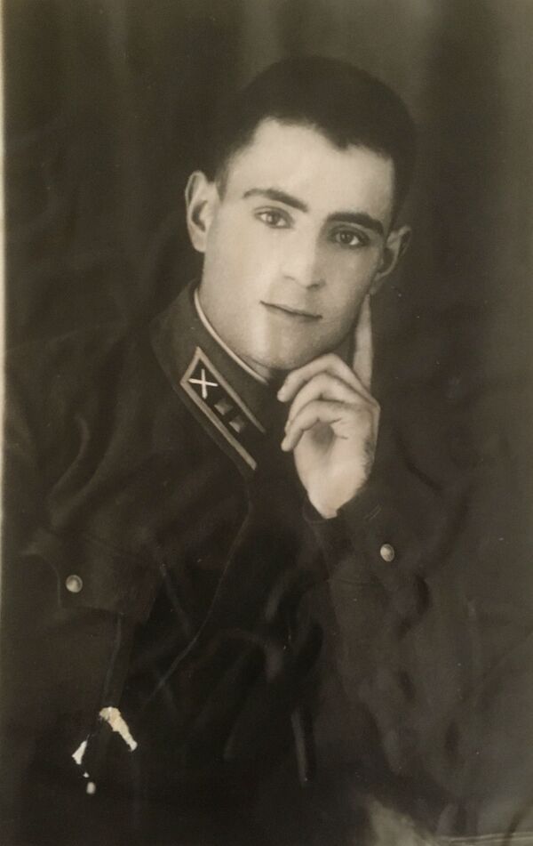 Им всем 75 лет: каково это быть ровесником Победы? - Sputnik Армения