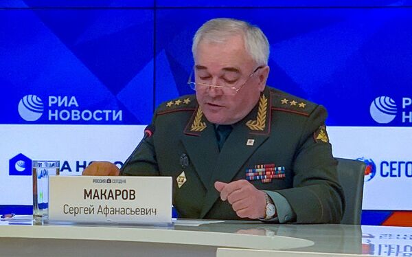 Бессмертный полк пройдет по Красной площади, но в другом формате Бессмертный полк пройдет по Красной площади, но в другом формате - Sputnik Армения