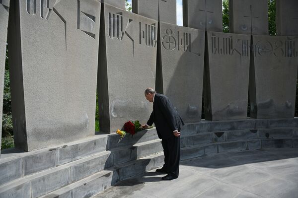 Взятие Шуши можно сравнить с победой под Сталинградом - президент Армении - Sputnik Армения
