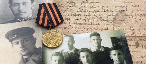 Медаль фронтовика Шахвалада Шахназаряна Медаль фронтовика Шахвалада Шахназаряна - Sputnik Արմենիա