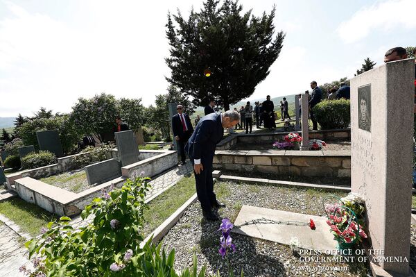 Արցախում տոնական միջոցառումներ են. մասնակցել են նաև Նիկոլ Փաշինյանն ու Արարատ Միրզոյանը  - Sputnik Արմենիա