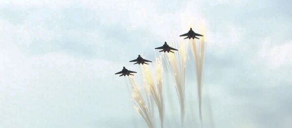 Ավիաշքերթ և ոչ միայն. Հայաստանում նշել են Հաղթանակի օրը Ավիաշքերթ և ոչ միայն. Հայաստանում նշել են Հաղթանակի օրը - Sputnik Արմենիա