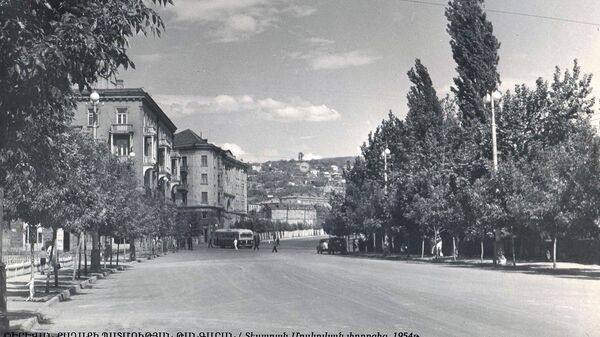 Улица Московян в Ереване (1954 год) - Sputnik Армения