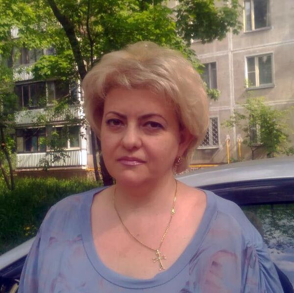 В реанимации нет тишины: история армянки с COVID-19 — от комы до стационара В реанимации нет тишины: история армянки с COVID-19 — от комы до стационара - Sputnik Армения