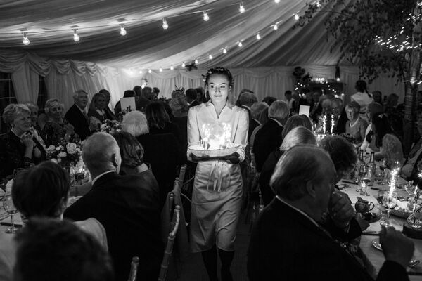Снимок Just Desserts британского фотографа Thomas Alexander, победивший в категории Champagne Taittinger Wedding Food Photographer конкурса Pink Lady® Food Photographer of the Year 2020 - Sputnik Армения
