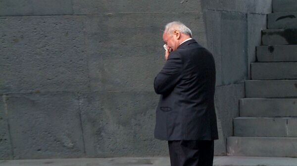 Сынок, найди армянку, что меня вылечила, или Откровения турецкого писателя Ялчина - Sputnik Армения