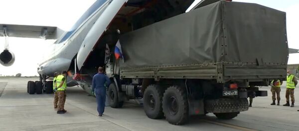 Российские военные специалисты возвращаются на родину из Италии - Sputnik Արմենիա