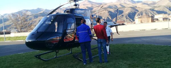 9-летнего мальчика перевели из Ванадзора в Ереван на вертолете (15 мая 2020). Ванадзор - Sputnik Армения