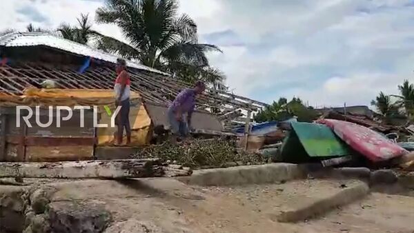 Последствия тайфуна Вонгфонг в провинции Кесон, Филиппины - Sputnik Армения