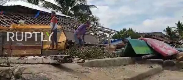 Последствия тайфуна Вонгфонг в провинции Кесон, Филиппины - Sputnik Армения