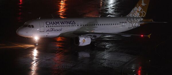 Встреча первого рейса Cham Wings Airlines из Дамаска Встреча первого рейса Cham Wings Airlines из Дамаска - Sputnik Армения