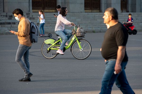 Ծաղկող բիզնես համավարակի պայմաններում․ հեծանիվների վարձույթը Երևանում բում է ապրում Ծաղկող բիզնես համավարակի պայմաններում․ հեծանիվների վարձույթը Երևանում բում է ապրում - Sputnik Արմենիա