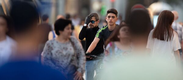 Улицы столицы после ослабления карантина (22 мая 2020). Еревaн - Sputnik Армения